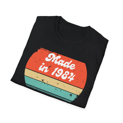 Made in 1984 T-Shirt - Retro Vintage 1984 Birthday Gift - Nostalgic 80s Tee