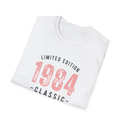 Made in 1984 T-Shirt - Retro Vintage 1984 Birthday Gift - Nostalgic 80s Tee