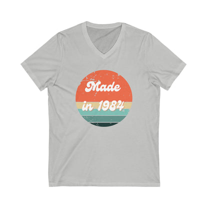 Made in 1984 T-Shirt - Retro Vintage 1984 Birthday Gift - Nostalgic 80s Tee