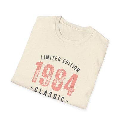 Made in 1984 T-Shirt - Retro Vintage 1984 Birthday Gift - Nostalgic 80s Tee