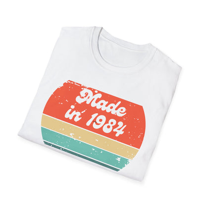 Made in 1984 T-Shirt - Retro Vintage 1984 Birthday Gift - Nostalgic 80s Tee