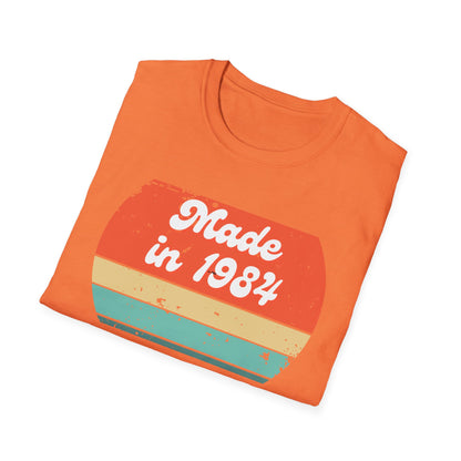 Made in 1984 T-Shirt - Retro Vintage 1984 Birthday Gift - Nostalgic 80s Tee